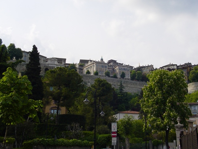 La citta'alta vista da quella bassa