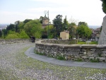 Strada di accesso alla porta di S.Alessandro