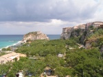 Rocca con il santuario di Santa Maria dell'isola