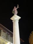 Piazza Trinita': statua della Giustizia