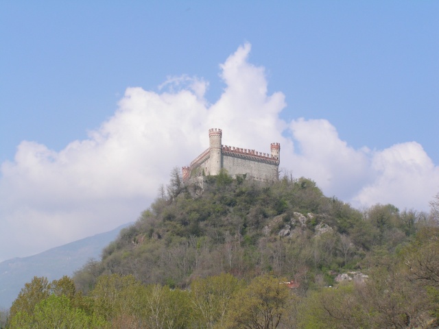 Ancora il castello di Montalto Dora